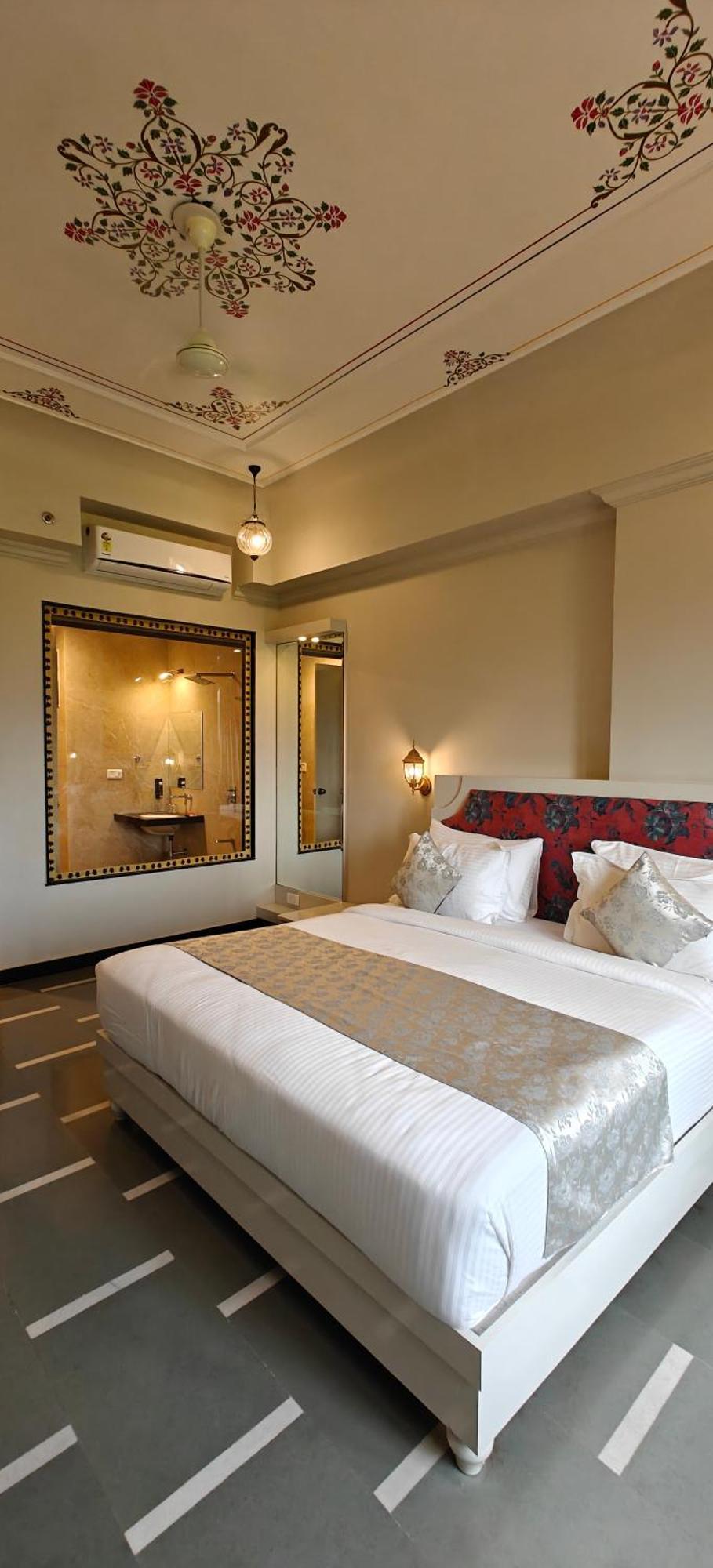 The Biletha Bagh Hotel Udaipur Bagian luar foto