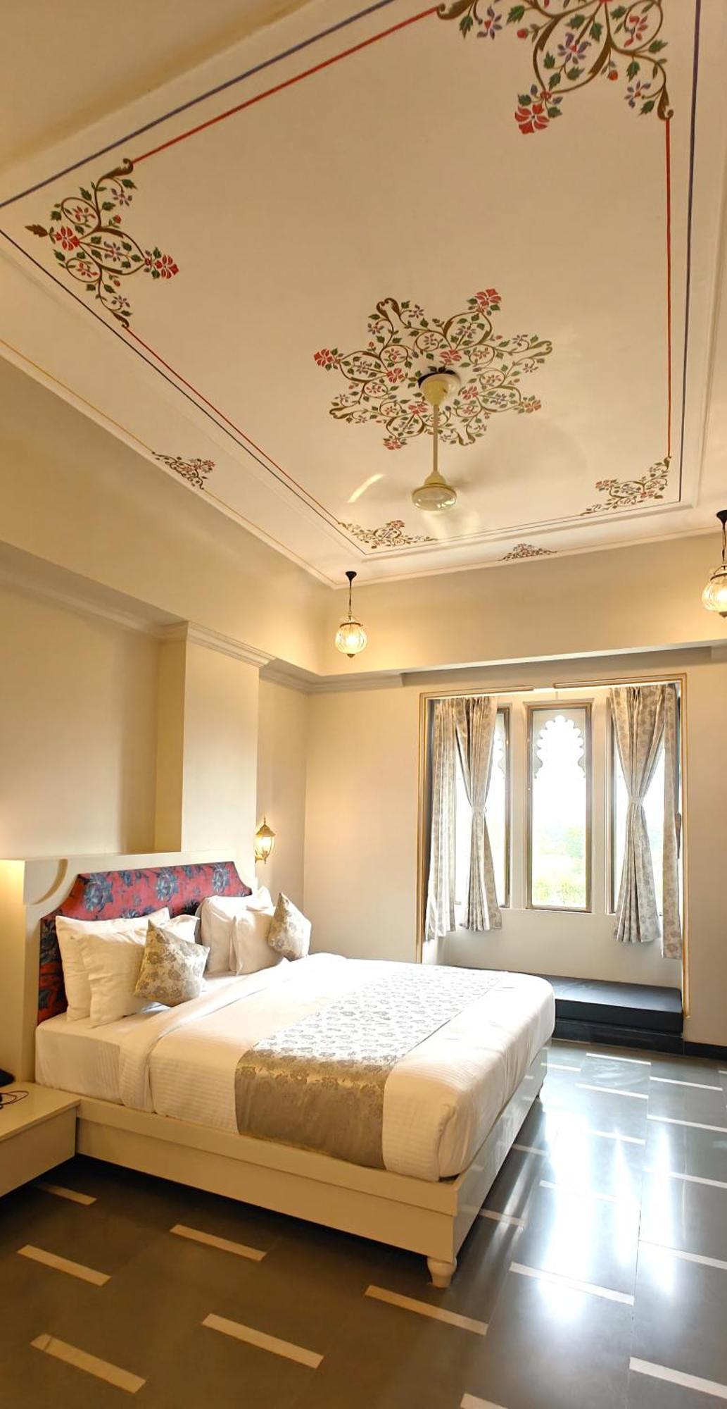 The Biletha Bagh Hotel Udaipur Bagian luar foto