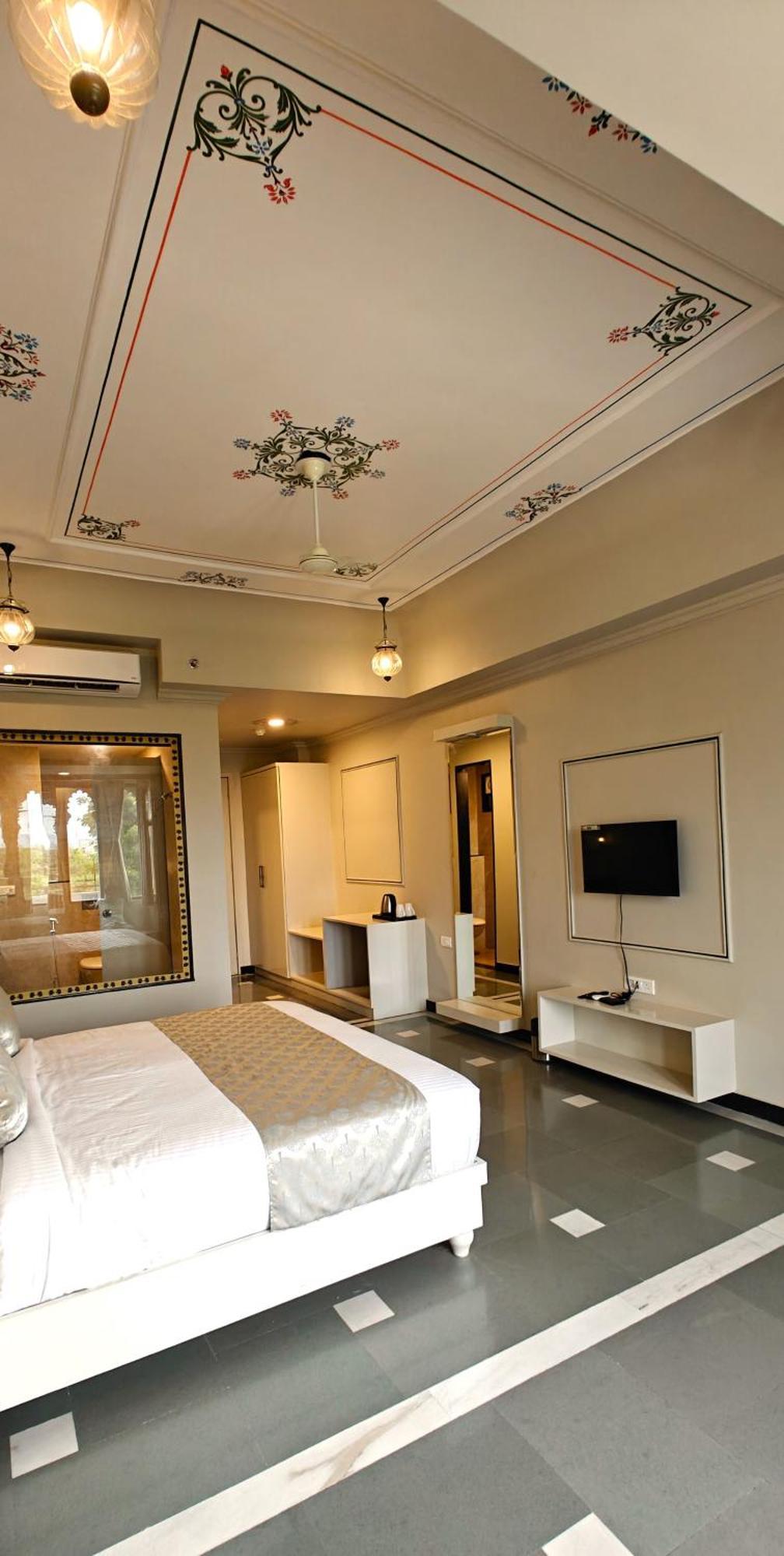 The Biletha Bagh Hotel Udaipur Bagian luar foto